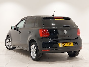 Used Volkswagen Polo 2017 for sale - 76384102: Photo