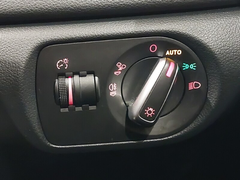 Used Audi Q3 2018 for sale - 77352674: Photo 18