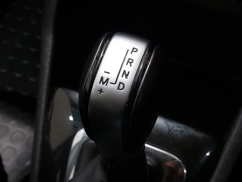 Used Renault Captur 2017 for sale - 77938908: Photo 12