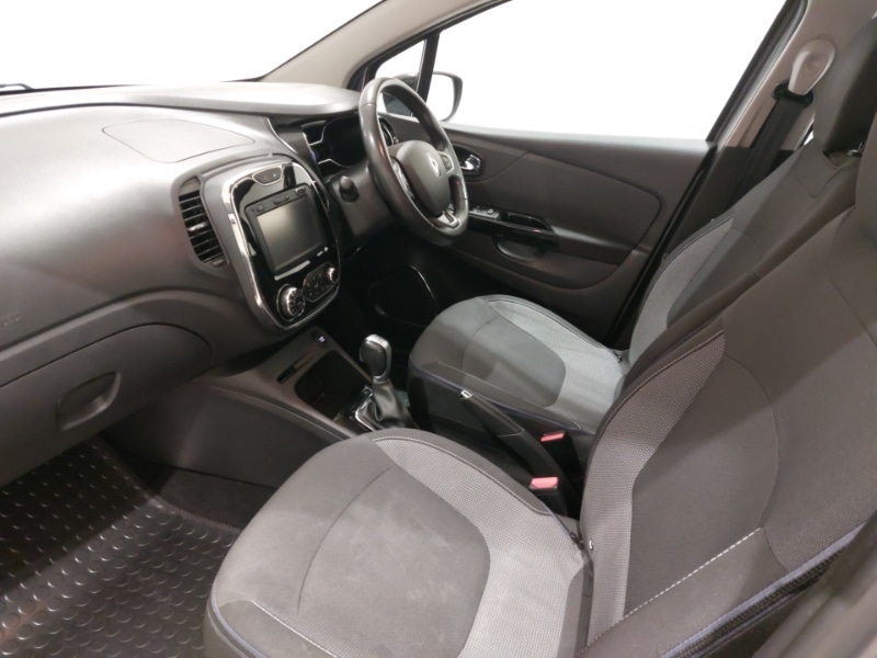 Used Renault Captur 2017 for sale - 77938908: Photo 5
