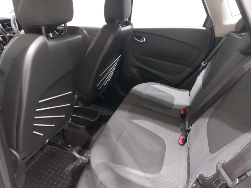 Used Renault Captur 2017 for sale - 77938908: Photo 6