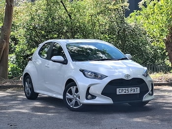 Used Toyota Yaris 2025 for sale - 79420630: Photo