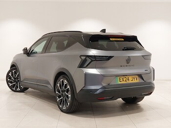 Used Renault Scenic E-Tech 2024 for sale - 75910227: Photo