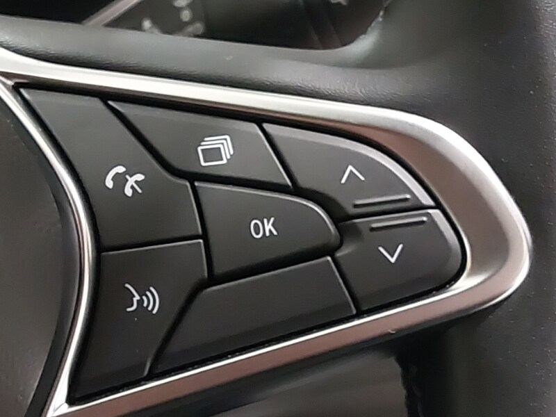 Used Renault Captur 2022 for sale - 77197726: Photo 16