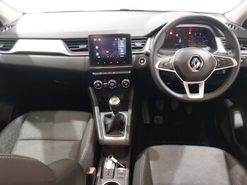 Used Renault Captur 2022 for sale - 77197726: Photo