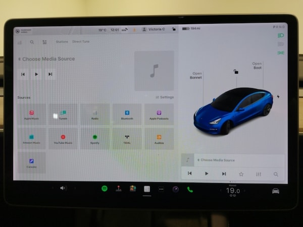 Used Tesla Model 3 2021 for sale - 76213057: Photo 10