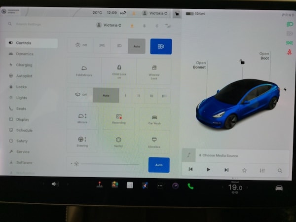 Used Tesla Model 3 2021 for sale - 76213057: Photo 18