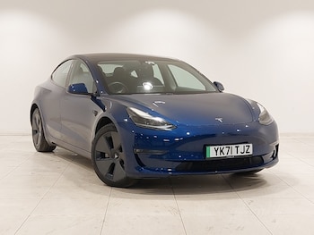 Tesla - Model 3