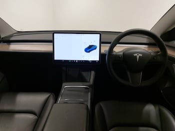 Used Tesla Model 3 2021 for sale - 76213057: Photo 2