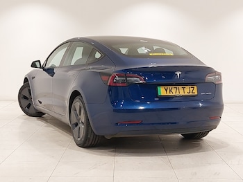 Used Tesla Model 3 2021 for sale - 76213057: Photo 3