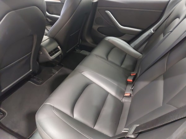Used Tesla Model 3 2021 for sale - 76213057: Photo 6