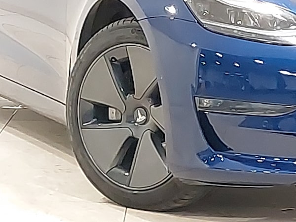 Used Tesla Model 3 2021 for sale - 76213057: Photo 9