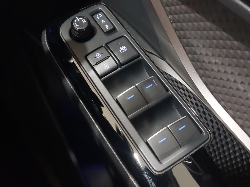 Used Toyota C-HR 2020 for sale - 77531372: Photo 19