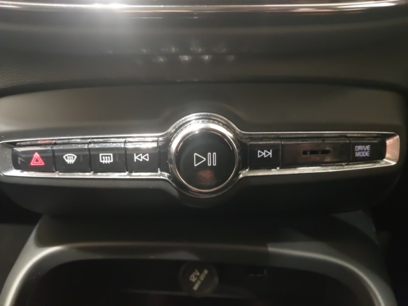 Used Volvo XC40 2022 for sale - 77078591: Photo 13