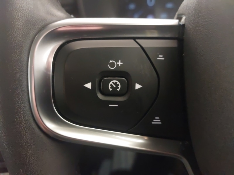 Used Volvo XC40 2022 for sale - 77078591: Photo 17