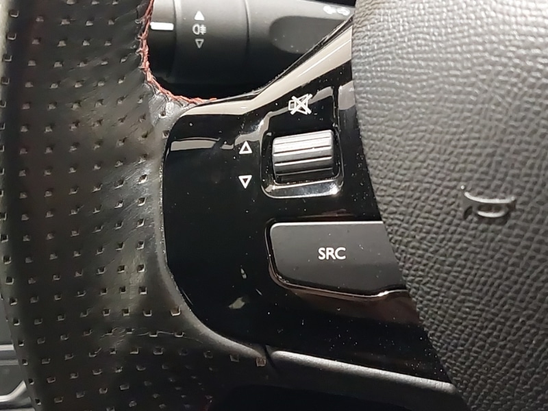 Used Peugeot 308 2015 for sale - 77948153: Photo 16