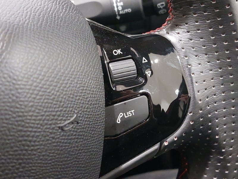 Used Peugeot 308 2015 for sale - 77948153: Photo 17