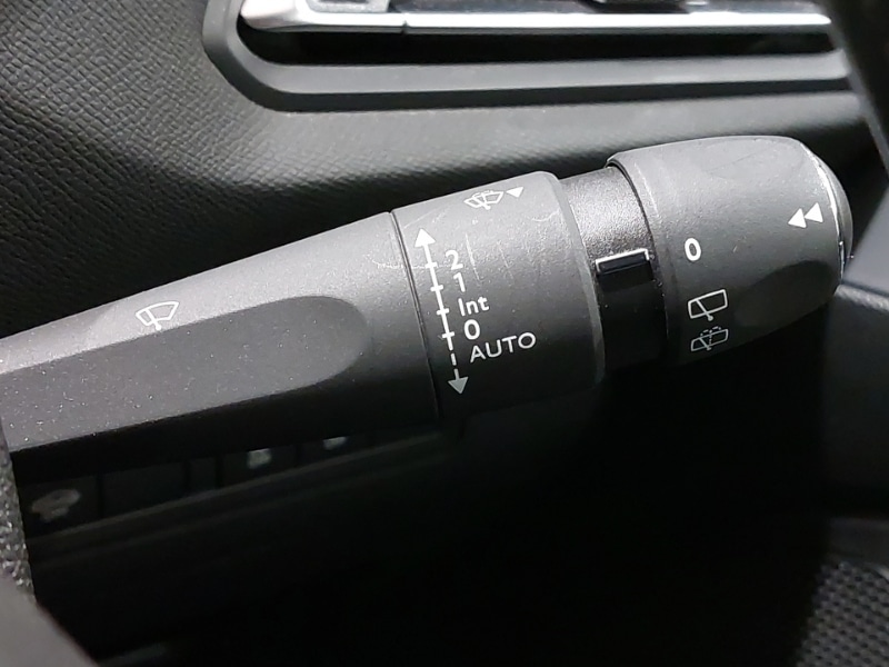 Used Peugeot 308 2015 for sale - 77948153: Photo 18