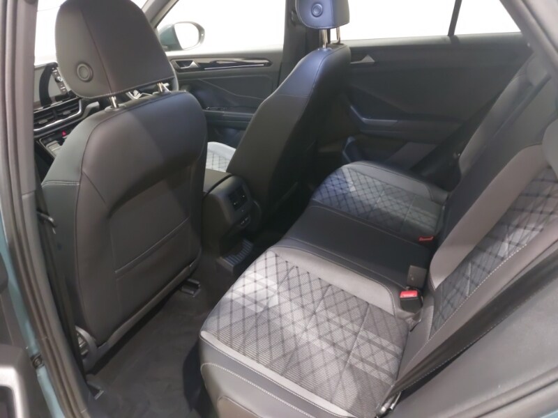 Used Volkswagen T-Roc 2022 for sale - 77761176: Photo 6