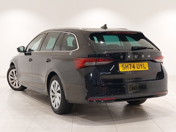 Used Skoda Octavia 2024 for sale - 75695837: Photo 3