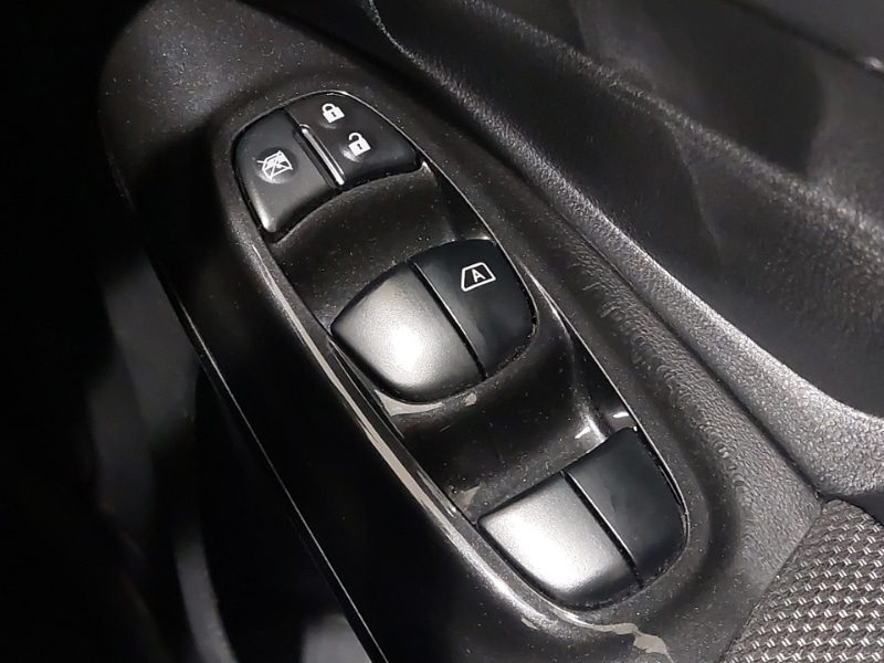 Used Nissan Juke 2017 for sale - 76737253: Photo 19