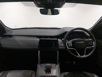 Used Land Rover Discovery Sport 2024 for sale - 78126167: Photo