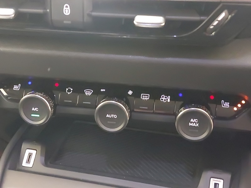 Used Citroen C4 2022 for sale - 77606139: Photo 12