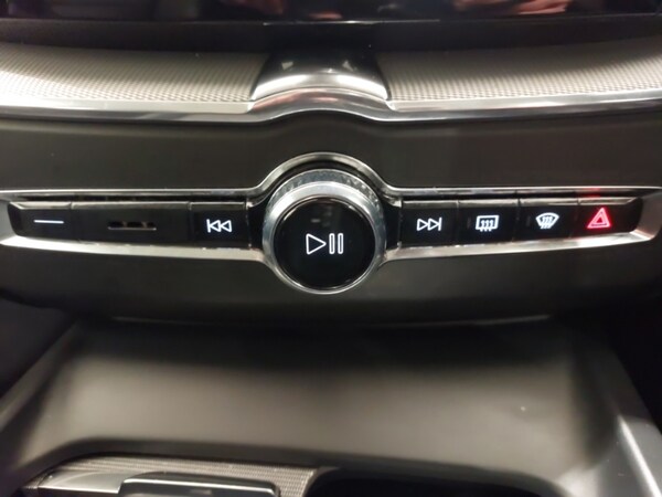 Used Volvo XC60 2023 for sale - 75395194: Photo 13