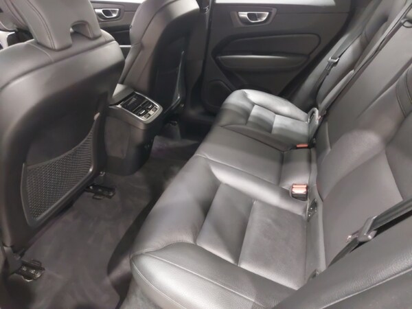 Used Volvo XC60 2023 for sale - 75395194: Photo 6
