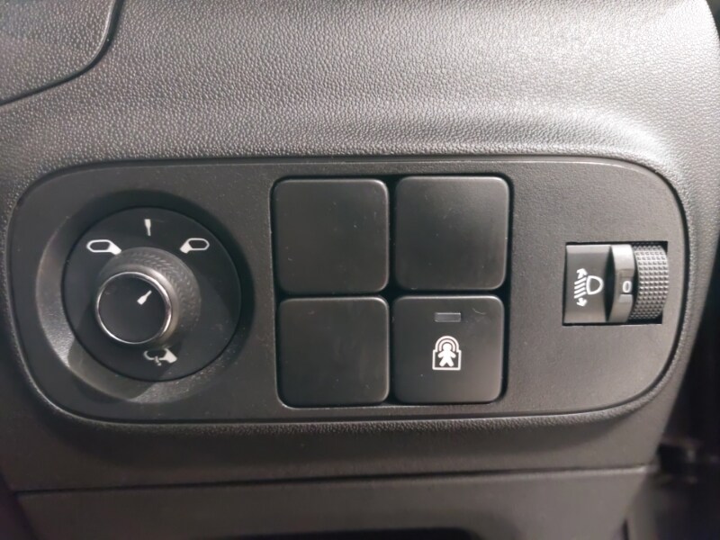 Used Citroen C3 2023 for sale - 76492940: Photo 17