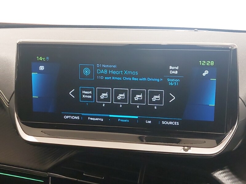 Used Peugeot 2008 2023 for sale - 76970567: Photo 10