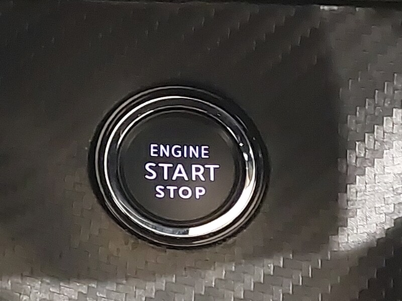 Used Peugeot 2008 2023 for sale - 76970567: Photo 12