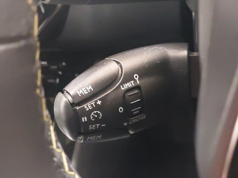 Used Peugeot 2008 2023 for sale - 76970567: Photo 18