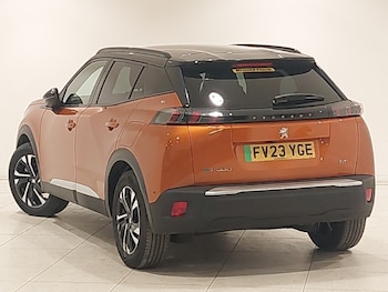 Used Peugeot 2008 2023 for sale - 76970567: Photo