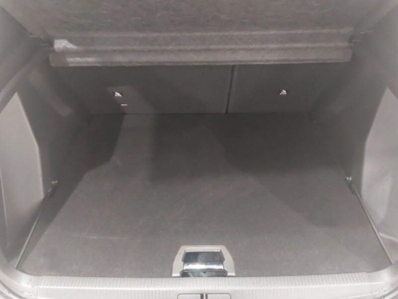 Used Peugeot 2008 2023 for sale - 76970567: Photo 8