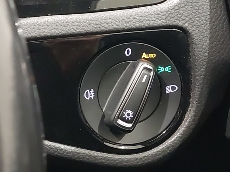 Used Volkswagen Golf 2020 for sale - 77889567: Photo 17