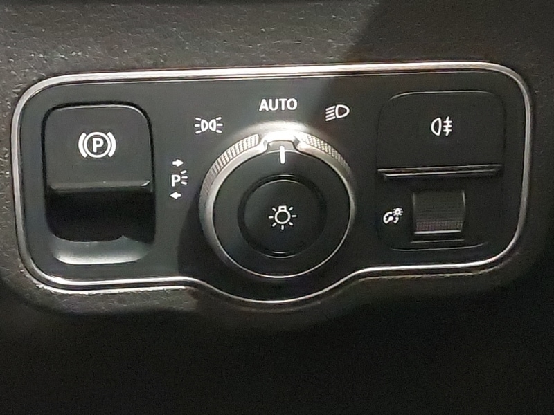 Used Mercedes-Benz GLB 2021 for sale - 77333658: Photo 17