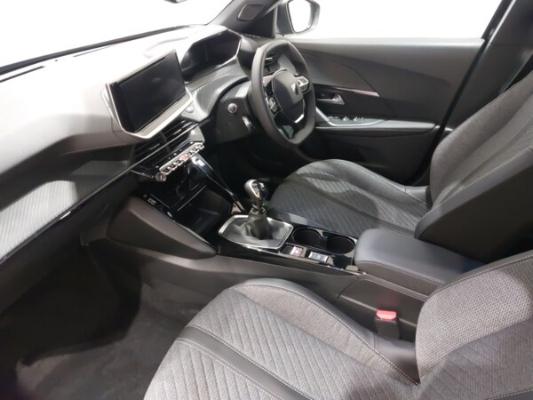 Used Peugeot 2008 2024 for sale - 73963207: Photo 5
