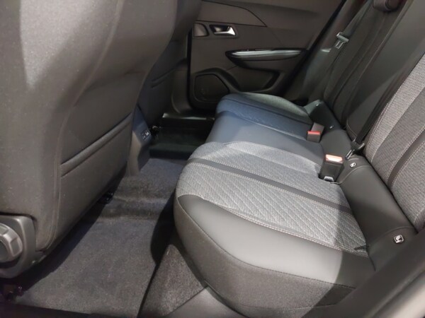 Used Peugeot 2008 2024 for sale - 73963207: Photo 6