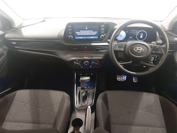 Used Hyundai BAYON 2023 for sale - 76951926: Photo