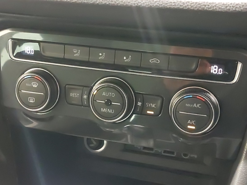 Used Volkswagen Tiguan 2018 for sale - 77531316: Photo 12