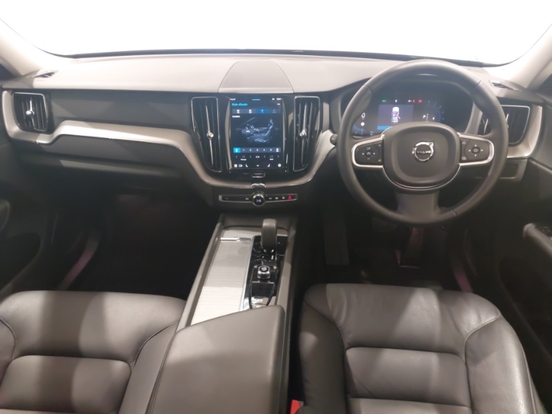 Used Volvo XC60 2024 for sale - 76150994: Photo 2