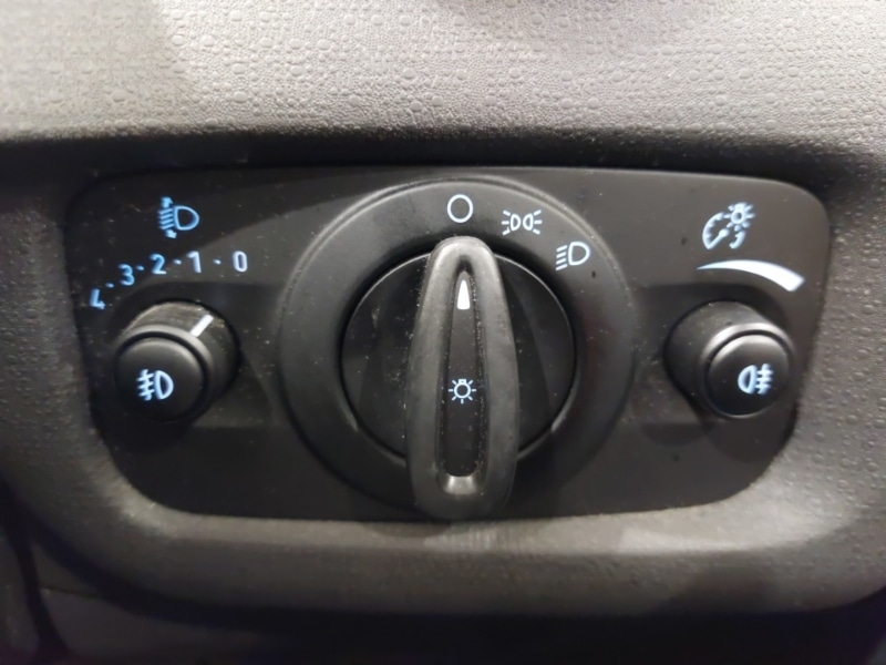 Used Ford Fiesta 2015 for sale - 76556197: Photo 18