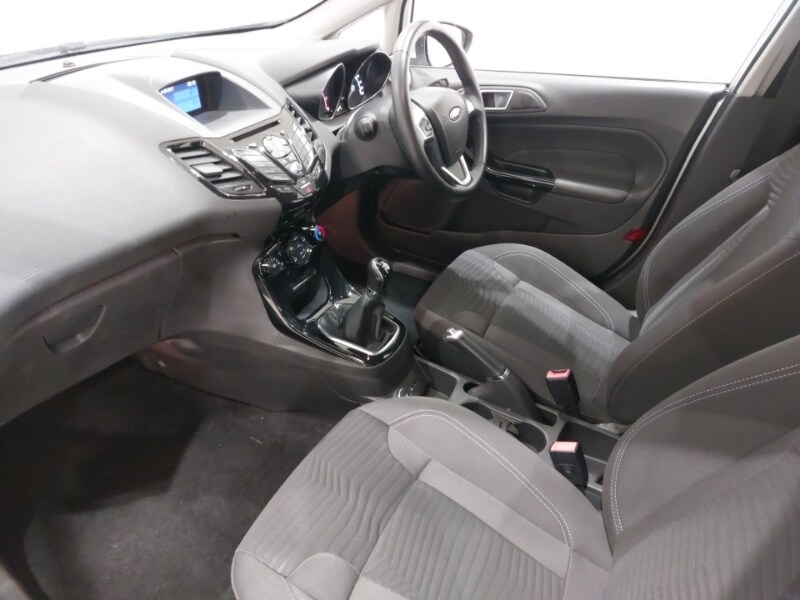 Used Ford Fiesta 2015 for sale - 76556197: Photo 5