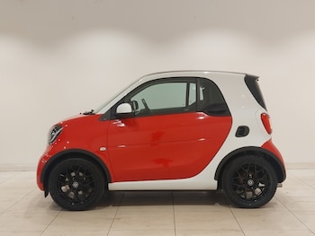 Used smart fortwo 2017 for sale - 79164692: Photo