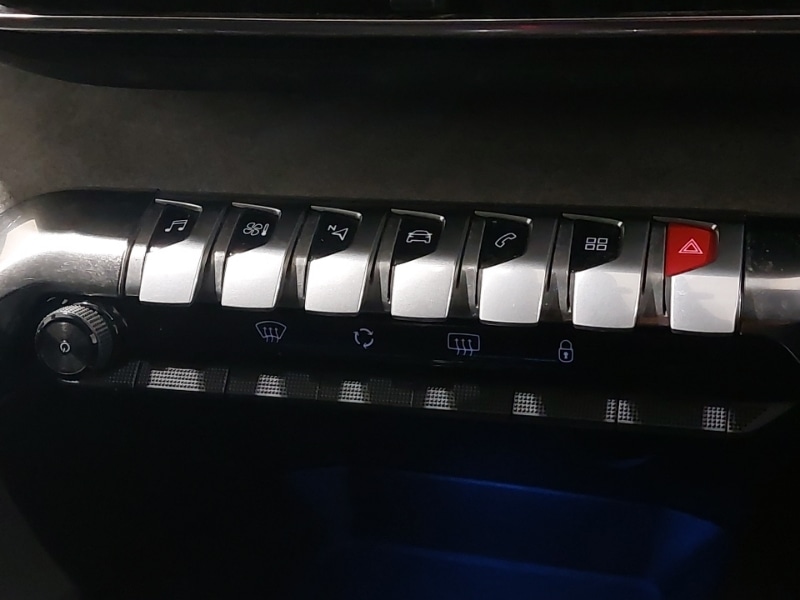 Used Peugeot 3008 2021 for sale - 76987382: Photo 15