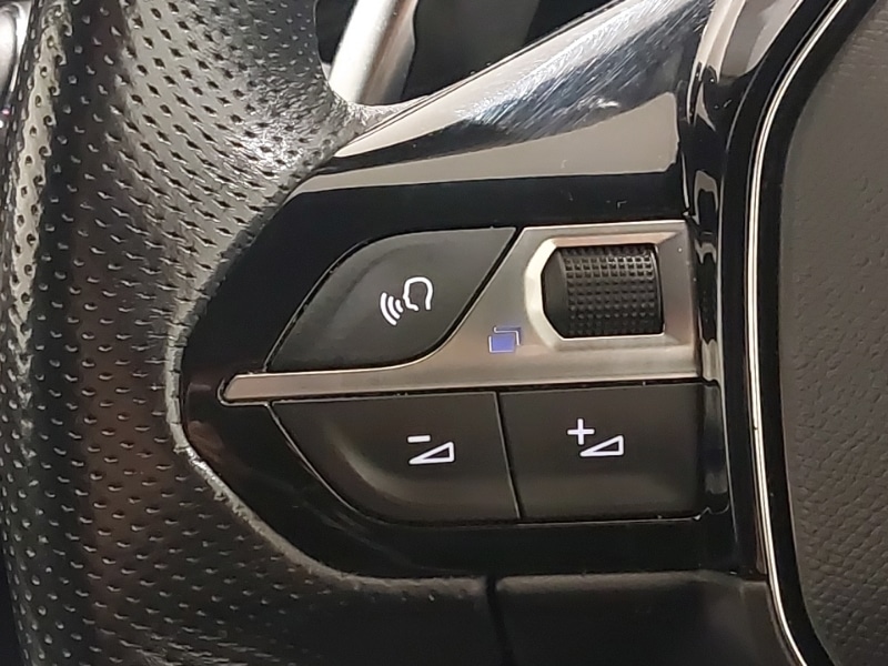 Used Peugeot 3008 2021 for sale - 76987382: Photo 16