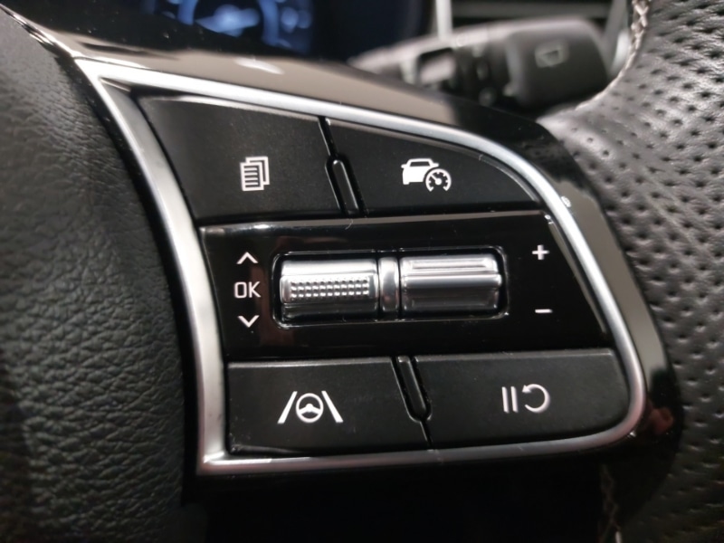Used Kia XCeed 2023 for sale - 76058624: Photo 17