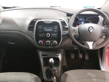 Used Renault Captur 2017 for sale - 78099434: Photo