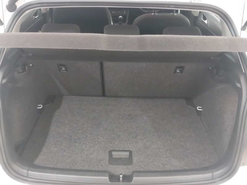 Used Volkswagen Polo 2018 for sale - 77333667: Photo 8